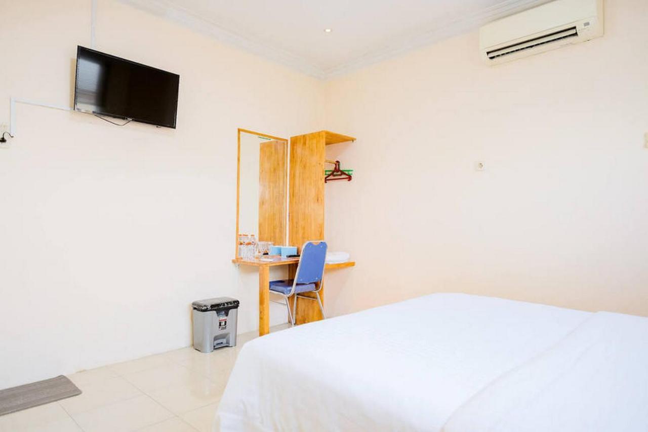 Waringin Residence Redpartner Medan Exterior foto